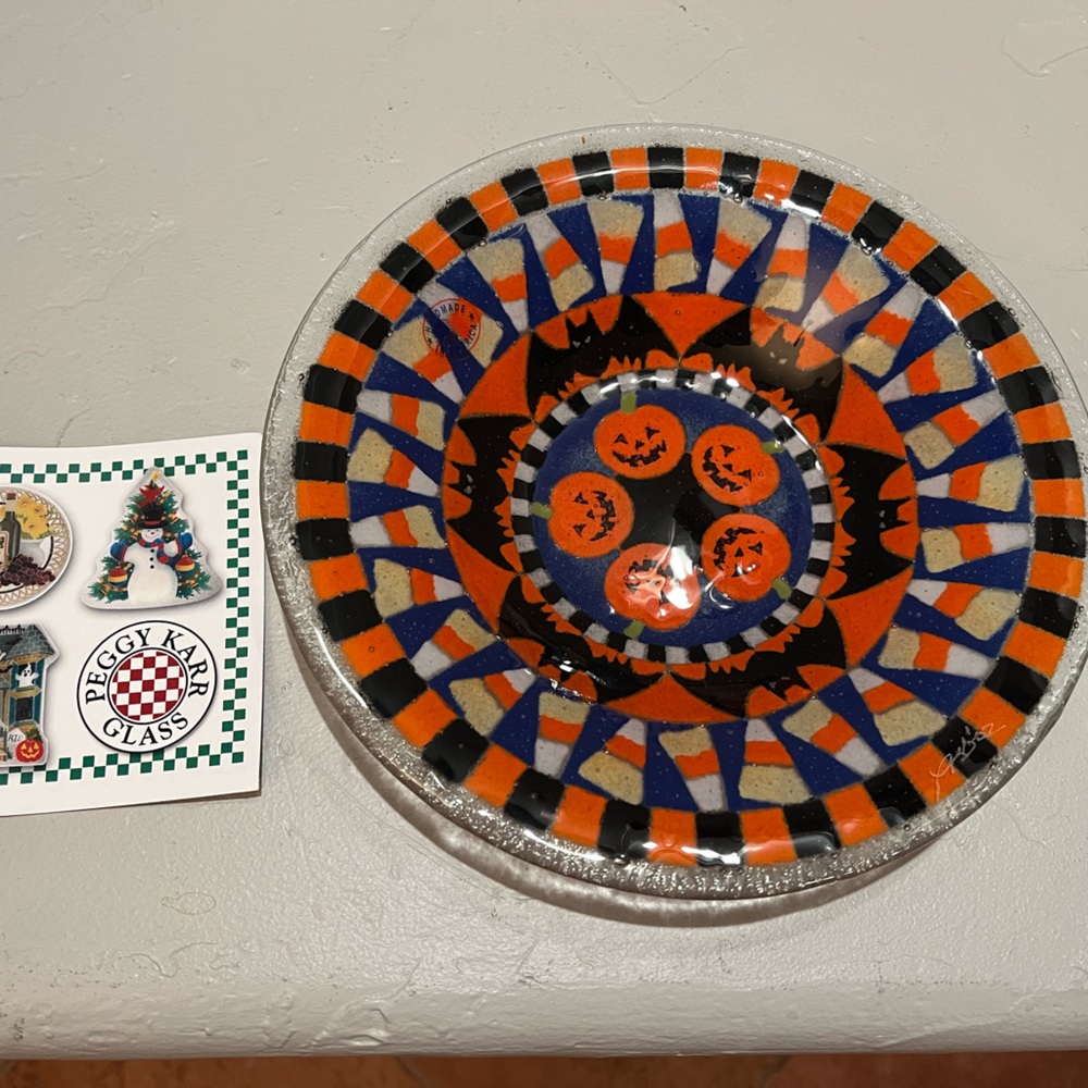 Peggy Karr Trick or Treat bowl. 9”
